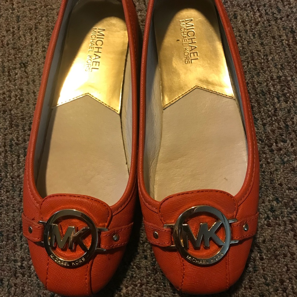 NWOT Michael Kors Flats